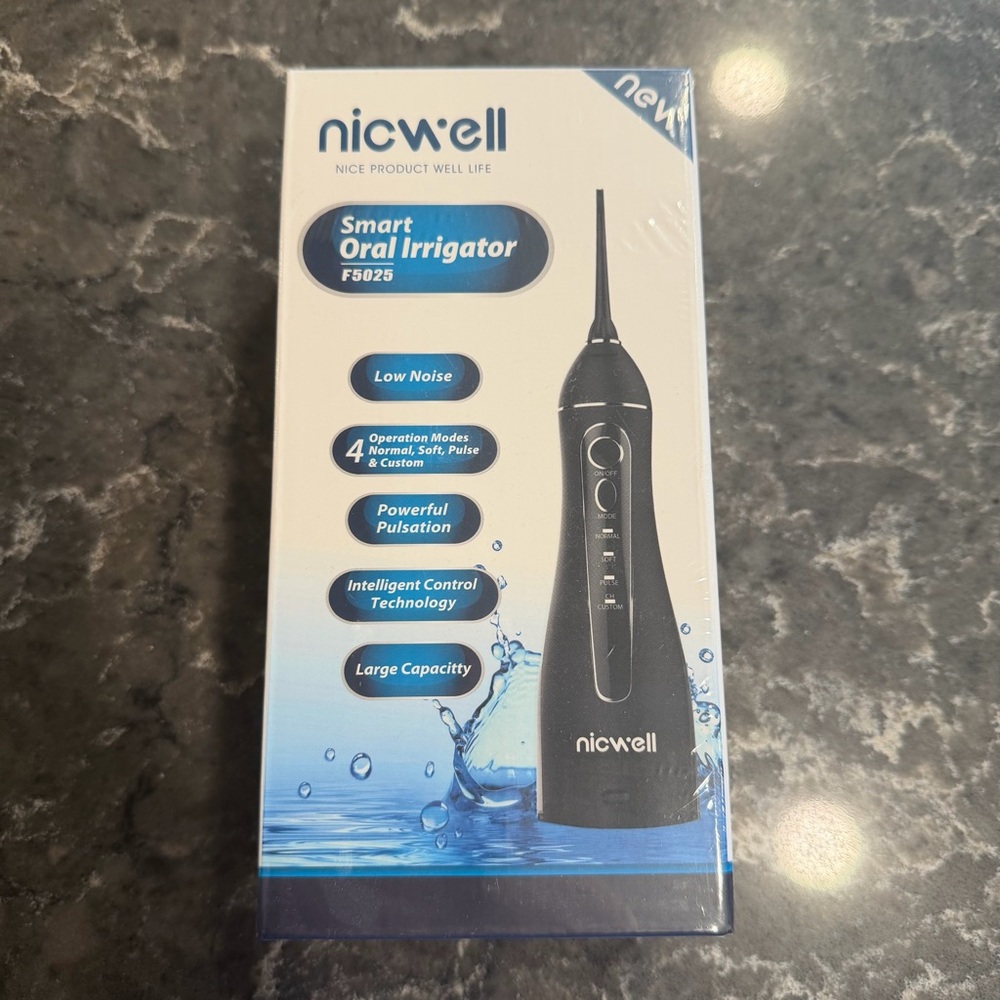 NEW Nicwell Smart Oral Irrigator (F5025)